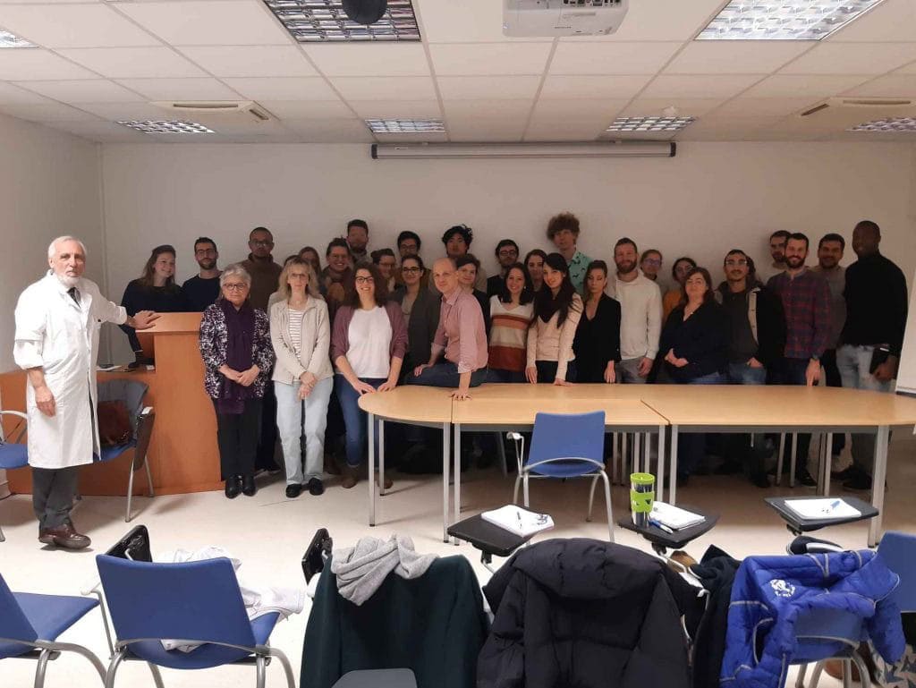 DU Radiothérapie des cancers ORL : Partage de l’expérience patients 1 partage d'experience patient du radiotherapie cancers ORL-3